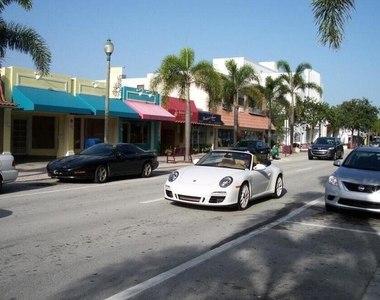 120 N M Street - Photo Thumbnail 25