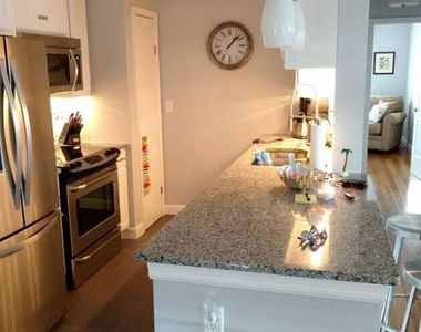120 N M Street - Photo Thumbnail 11