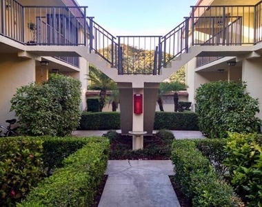 120 N M Street - Photo Thumbnail 1