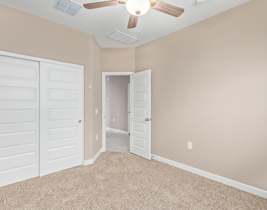 24179 W Ripple Road - Photo Thumbnail 31