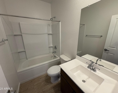13248 W Hackamore Drive - Photo Thumbnail 3
