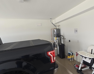 13248 W Hackamore Drive - Photo Thumbnail 22
