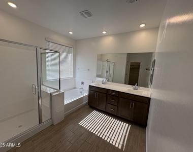 13248 W Hackamore Drive - Photo Thumbnail 1