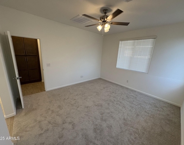 13248 W Hackamore Drive - Photo Thumbnail 12