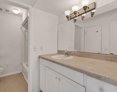 3502 Gardens E Drive - Photo Thumbnail 39