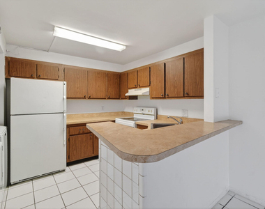 3502 Gardens E Drive - Photo Thumbnail 15