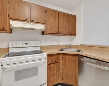 3502 Gardens E Drive - Photo Thumbnail 18