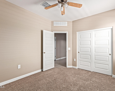 36501 N Senepol Street - Photo Thumbnail 21