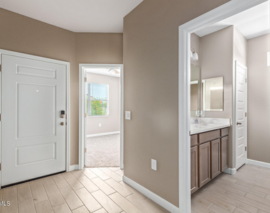 36501 N Senepol Street - Photo Thumbnail 24