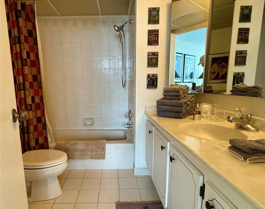 2841 N Ocean Boulevard - Photo Thumbnail 11