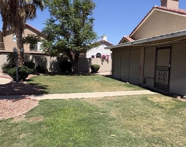 7035 W Morrow Drive - Photo Thumbnail 19