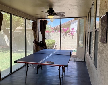 7035 W Morrow Drive - Photo Thumbnail 16