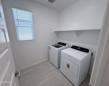 6964 W Buckhorn Trail - Photo Thumbnail 7