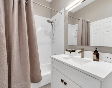 5812 Nw 119th Terrace - Photo Thumbnail 12