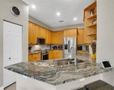 5812 Nw 119th Terrace - Photo Thumbnail 7