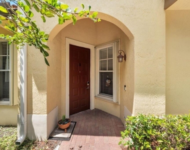 5812 Nw 119th Terrace - Photo Thumbnail 3
