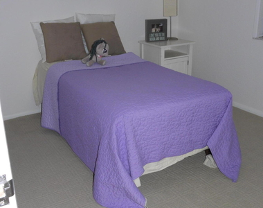 11477 Nw 39th Court - Photo Thumbnail 7