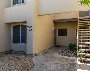 11333 N 92nd Street - Photo Thumbnail 1