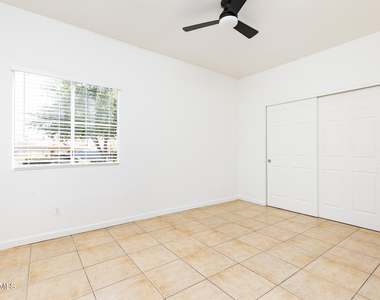 11333 N 92nd Street - Photo Thumbnail 13