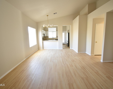 3511 W Morse Court - Photo Thumbnail 2