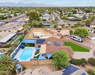14423 N 51st Street - Photo Thumbnail 31