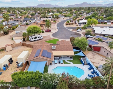 14423 N 51st Street - Photo Thumbnail 33