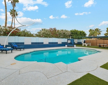 14423 N 51st Street - Photo Thumbnail 26