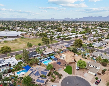 14423 N 51st Street - Photo Thumbnail 39