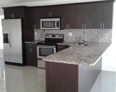 14025 Langley Place - Photo Thumbnail 3