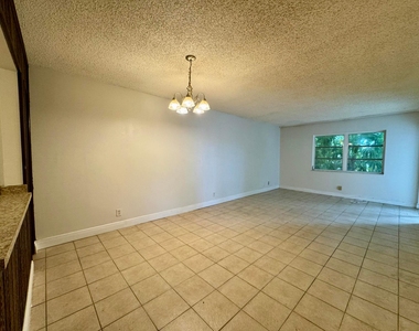 6505 Winfield Boulevard - Photo Thumbnail 1