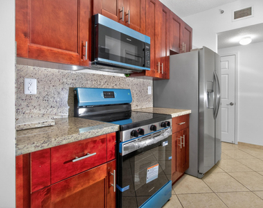 7085 Nova Drive - Photo Thumbnail 11