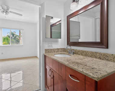 7085 Nova Drive - Photo Thumbnail 16