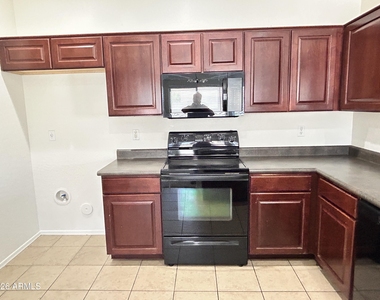 17218 W Country Gables Drive - Photo Thumbnail 4