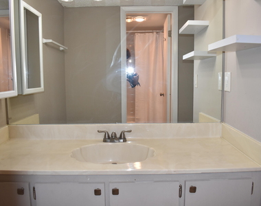 1201 River Reach Drive - Photo Thumbnail 14