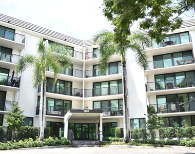 1201 River Reach Drive - Photo Thumbnail 19
