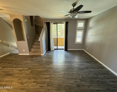 123 N Washington Street - Photo Thumbnail 4