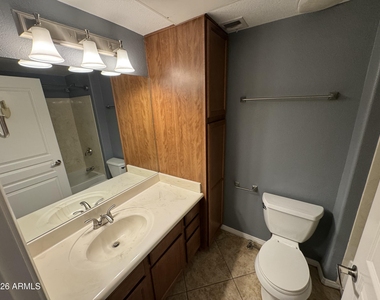 123 N Washington Street - Photo Thumbnail 15