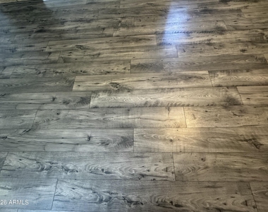 123 N Washington Street - Photo Thumbnail 18