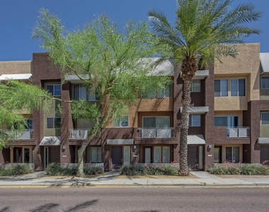 6745 N 93rd Avenue - Photo Thumbnail 17