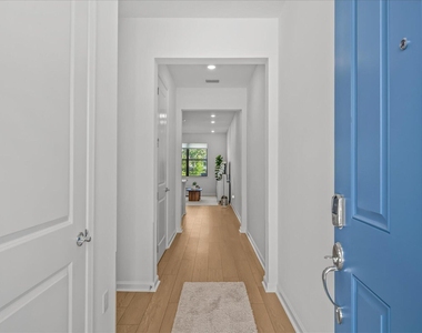 276 Sw Sally Way - Photo Thumbnail 4