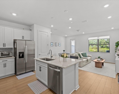 276 Sw Sally Way - Photo Thumbnail 7
