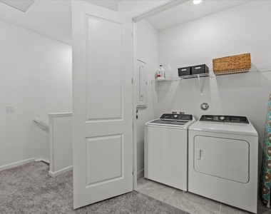 276 Sw Sally Way - Photo Thumbnail 28