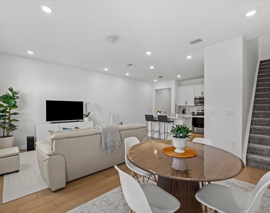 276 Sw Sally Way - Photo Thumbnail 17