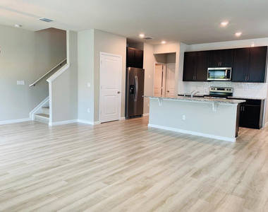 214 Osprey Preserve Boulevard - Photo Thumbnail 3