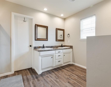 12413 Nw 3rd Street - Photo Thumbnail 17
