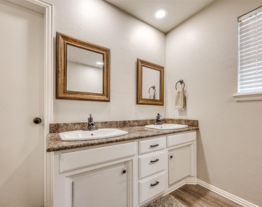 12413 Nw 3rd Street - Photo Thumbnail 18