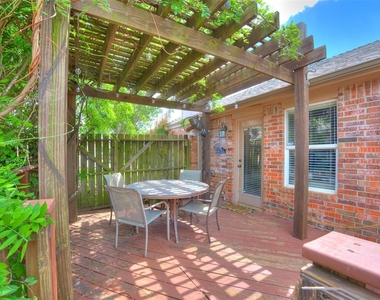 12413 Nw 3rd Street - Photo Thumbnail 30