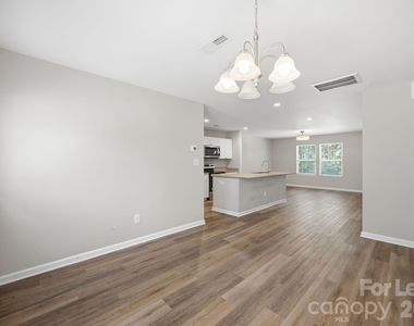 1361 Ontario Drive - Photo Thumbnail 19