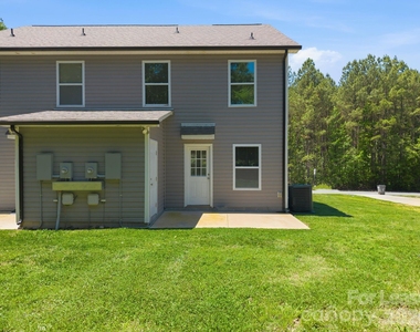 1361 Ontario Drive - Photo Thumbnail 32