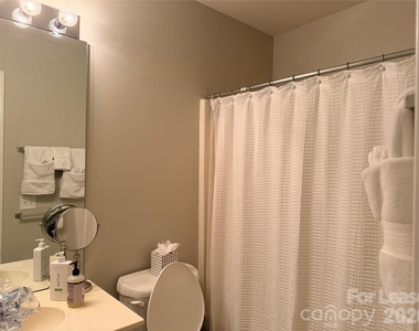 6626 Rothchild Drive - Photo Thumbnail 11